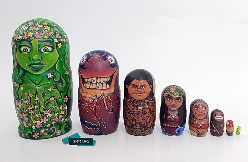 Hand painted DISNEY MOANA nesting doll set